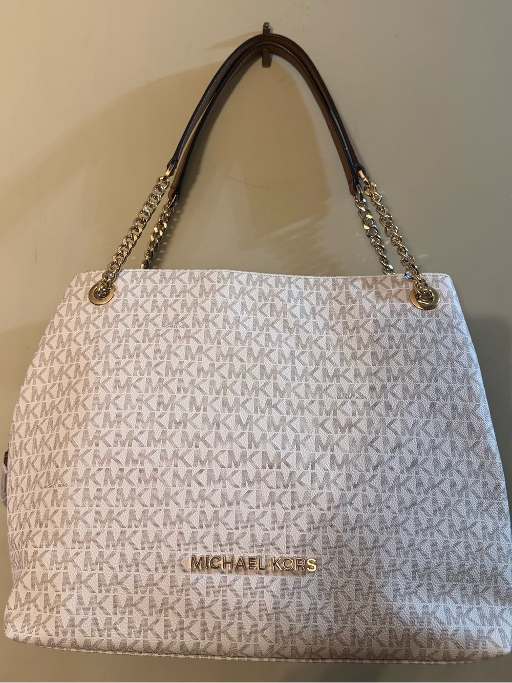 NWT Michael Kors Jet Set Large Chain Shoulder Tote Bag Vanilla Acorn MK $398
